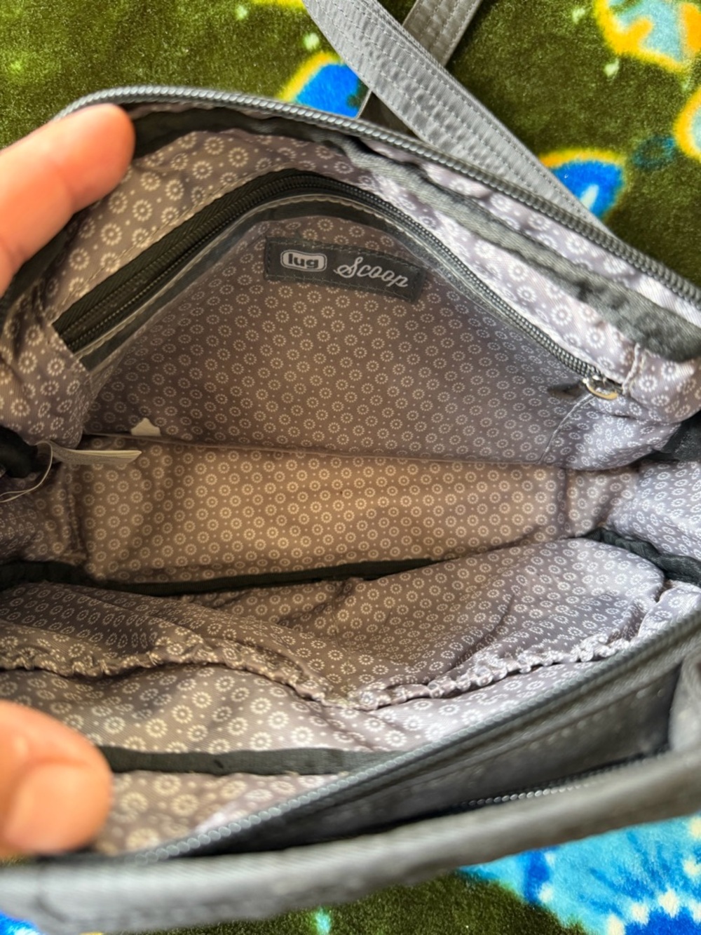 Black Men's Crossbody Shoulder Bag - Picture 12 of 14
